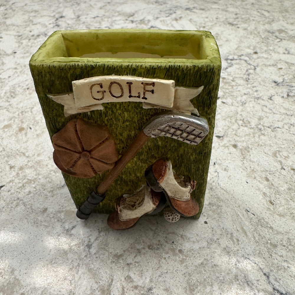 Vintage Golf -Themed resin holder used for business cards or pen holder - Picture 3 of 8